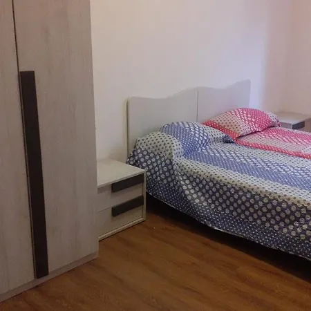 Casa Lina Feriehus *